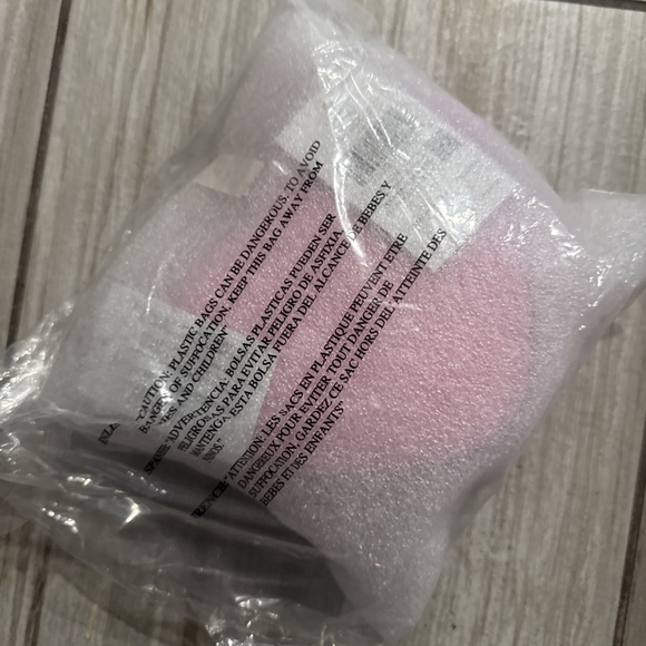 Kate Spade Pink Love Shack 3d Mini Heart Crossbody NWT - Picture 8 of 8